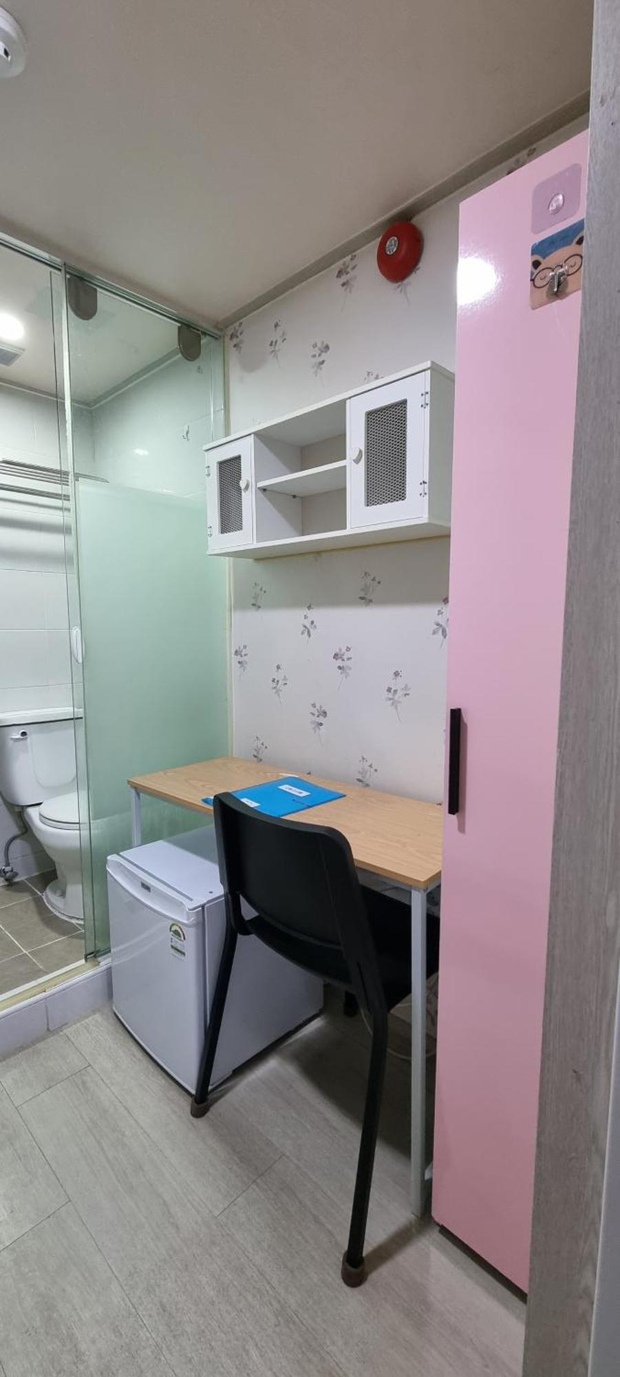 Capsule hotel Super Close To The Station, Cost-effective Seoul